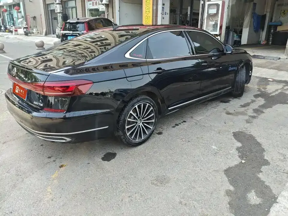 Volkswagen Passat — фото 7