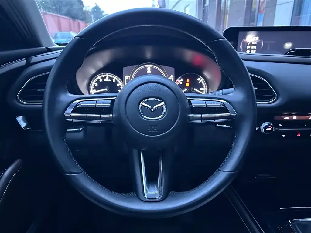 Mazda CX-30 — фото 3