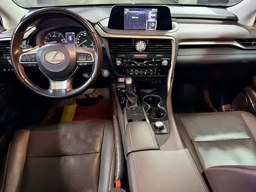 Lexus RX — фото 10