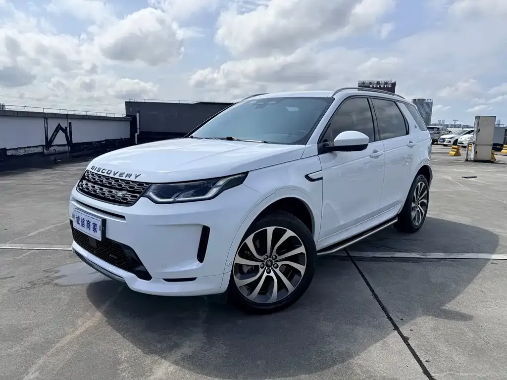 Land Rover Discovery Sport — фото 1