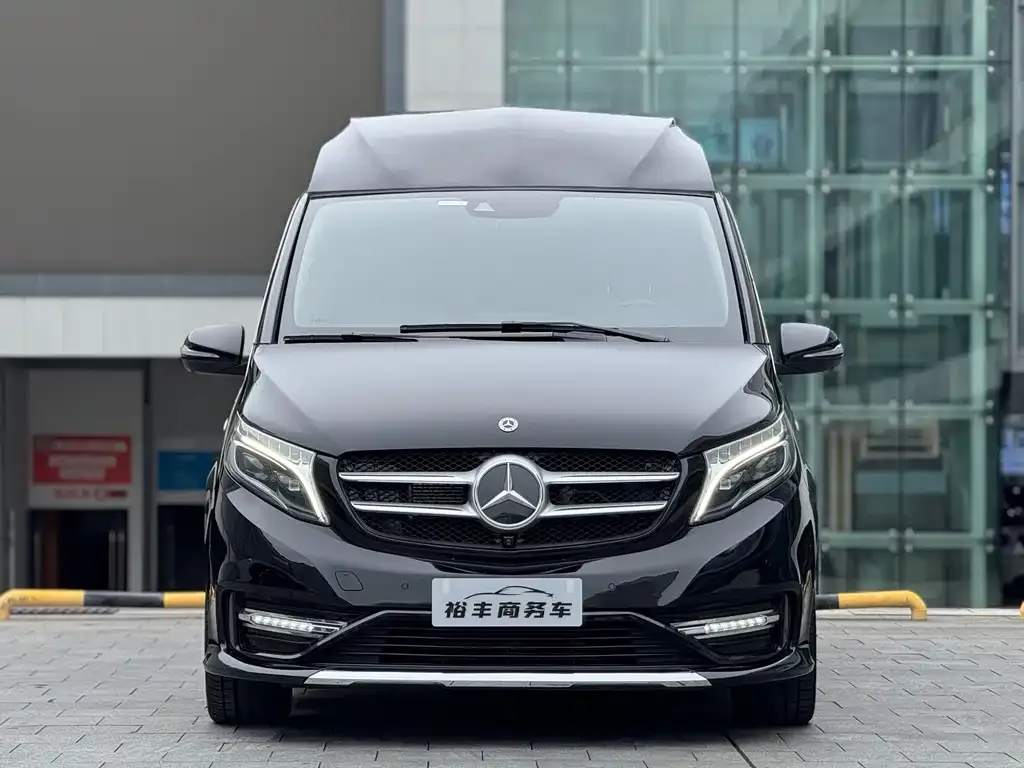 Mercedes-Benz V-Class — фото 5