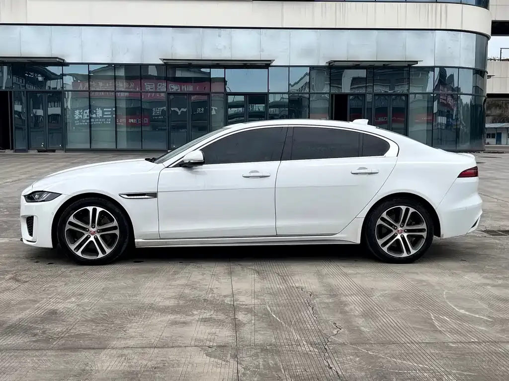 Jaguar XEL 2021 из CN, фото 8