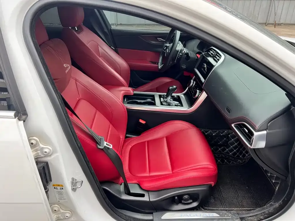 Jaguar XEL 2021 из CN, фото 9