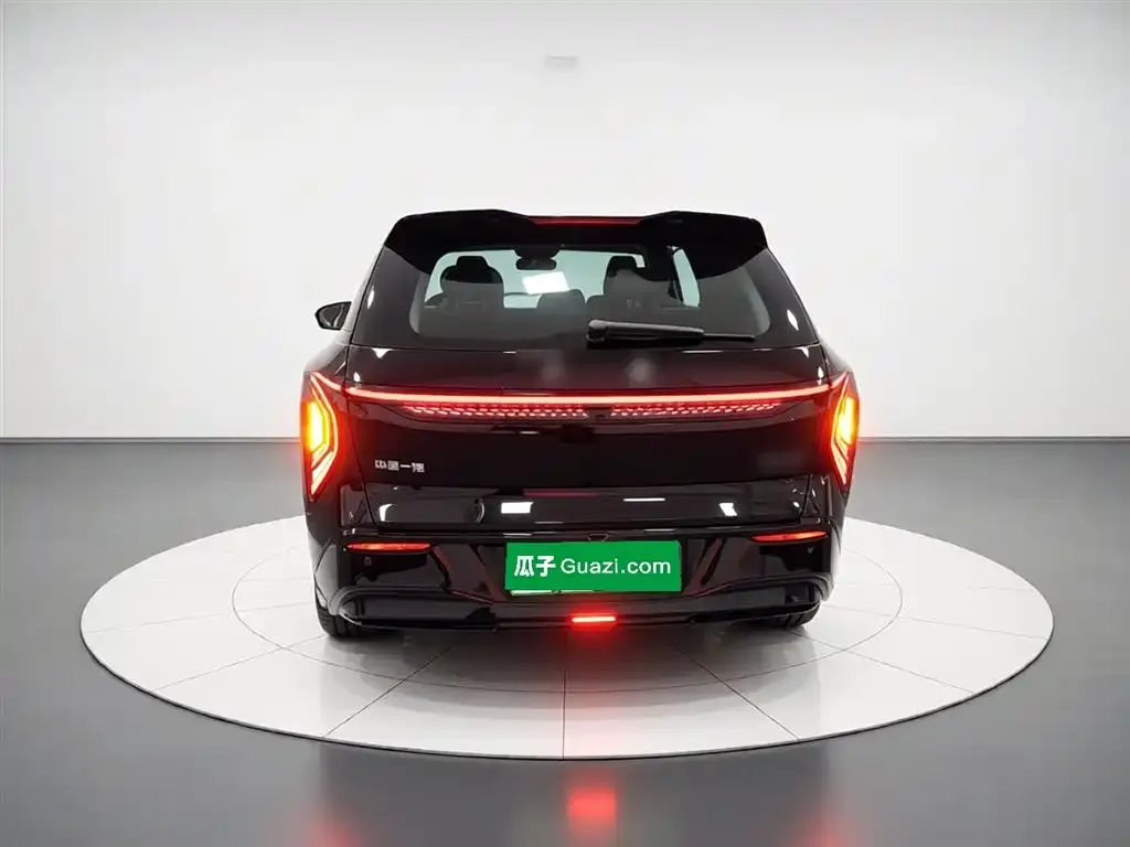 Hongqi Tiangong 08 2024 из CN, фото 5