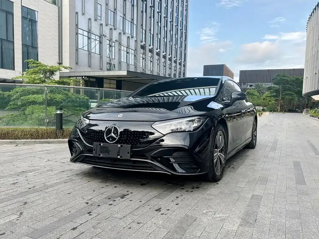 Mercedes-Benz EQE