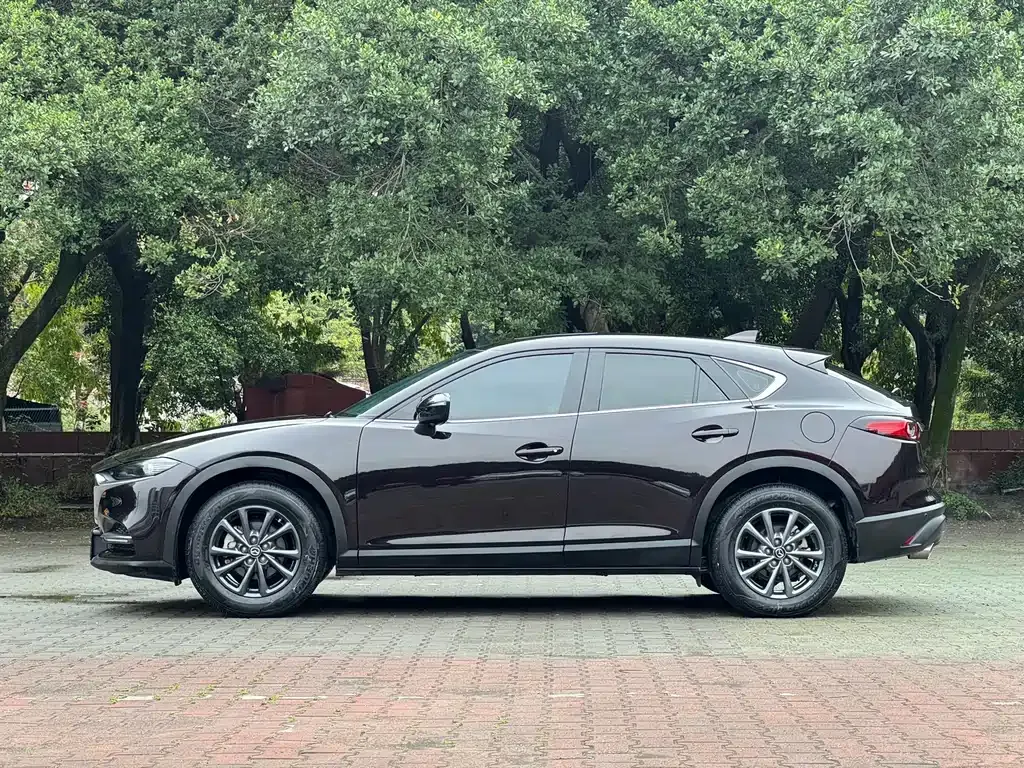 Mazda CX-4 — фото 8