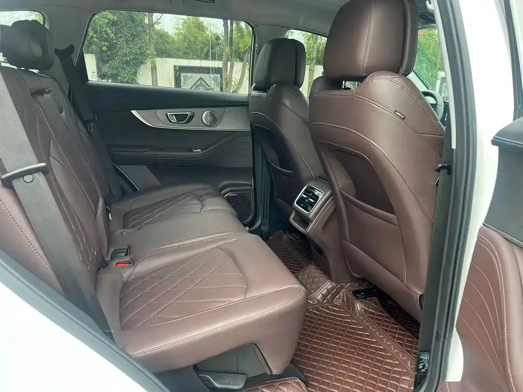 Chery Tiggo 8 PRO — фото 3