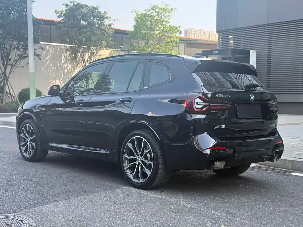 BMW X3 — фото 10