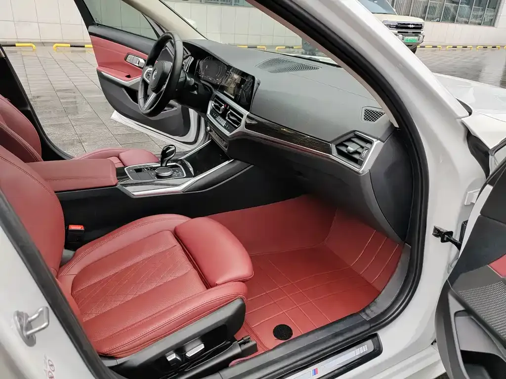 BMW 3 Series — фото 10