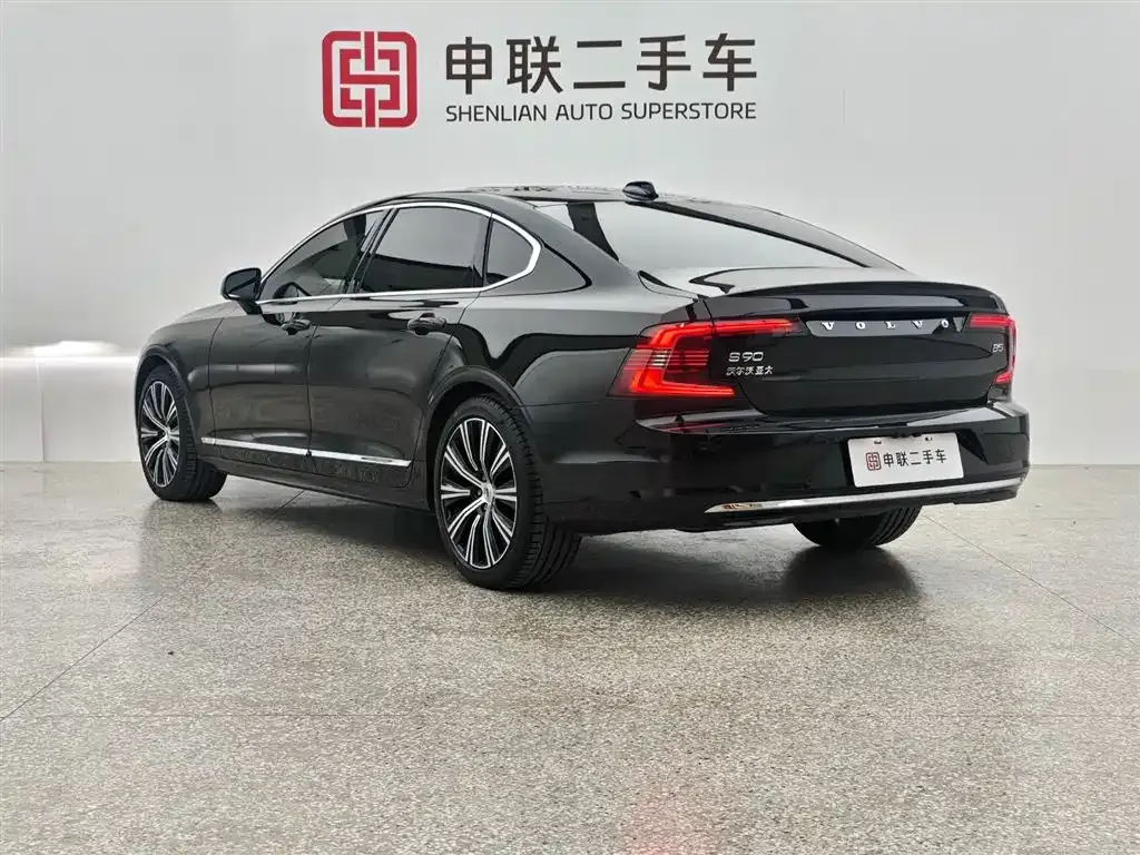 Volvo S90 2025 из CN, фото 5