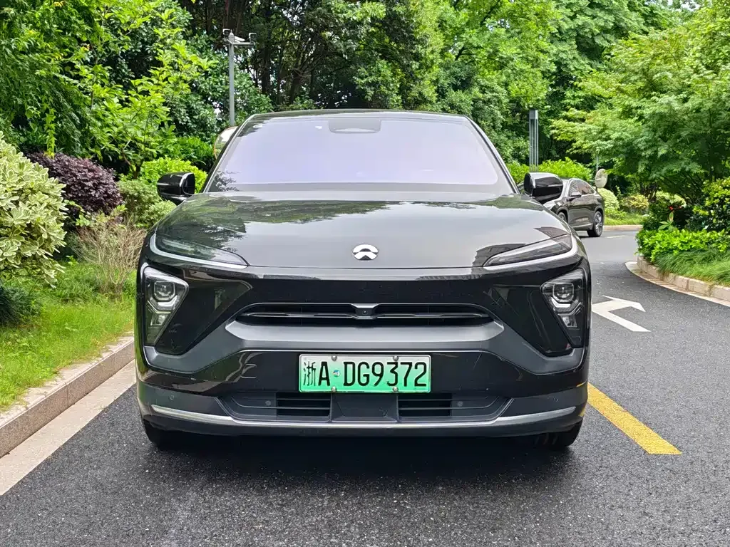 NIO EC6 — фото 8