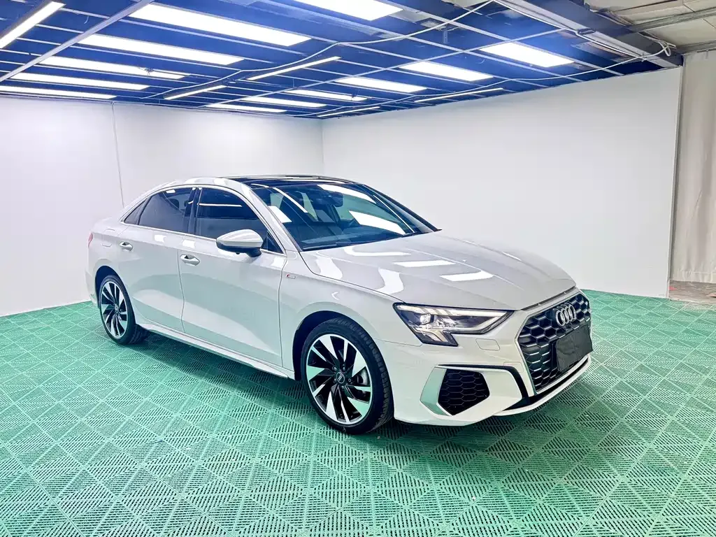 Audi A3 — фото 8