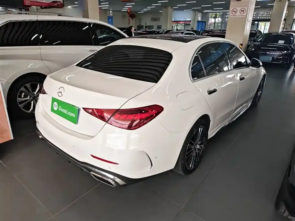 Mercedes-Benz C-Class — фото 10