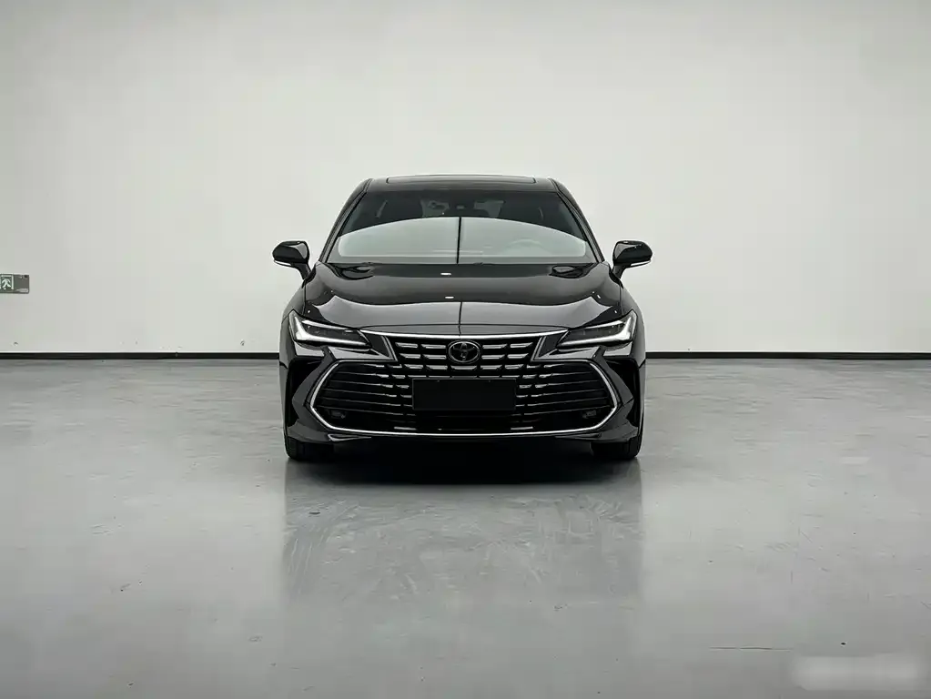 Toyota Avalon 2023 из CN, фото 10