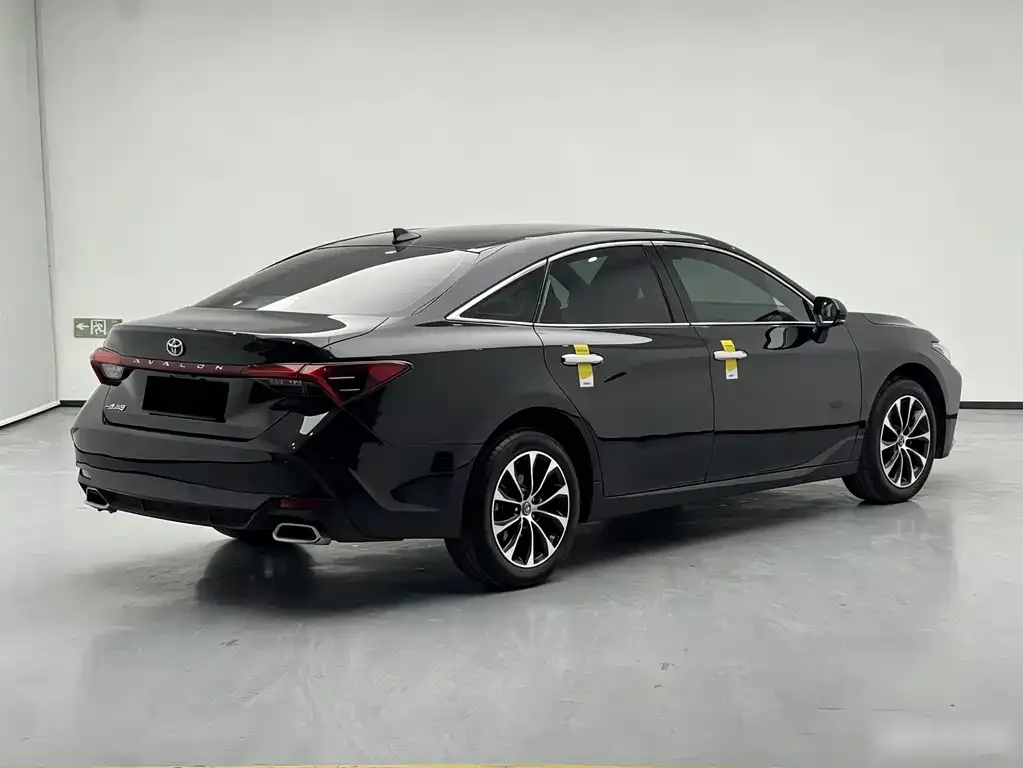 Toyota Avalon 2023 из CN, фото 4