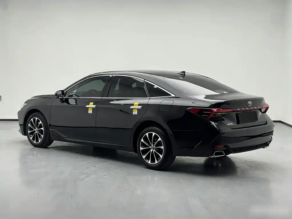 Toyota Avalon 2023 из CN, фото 6