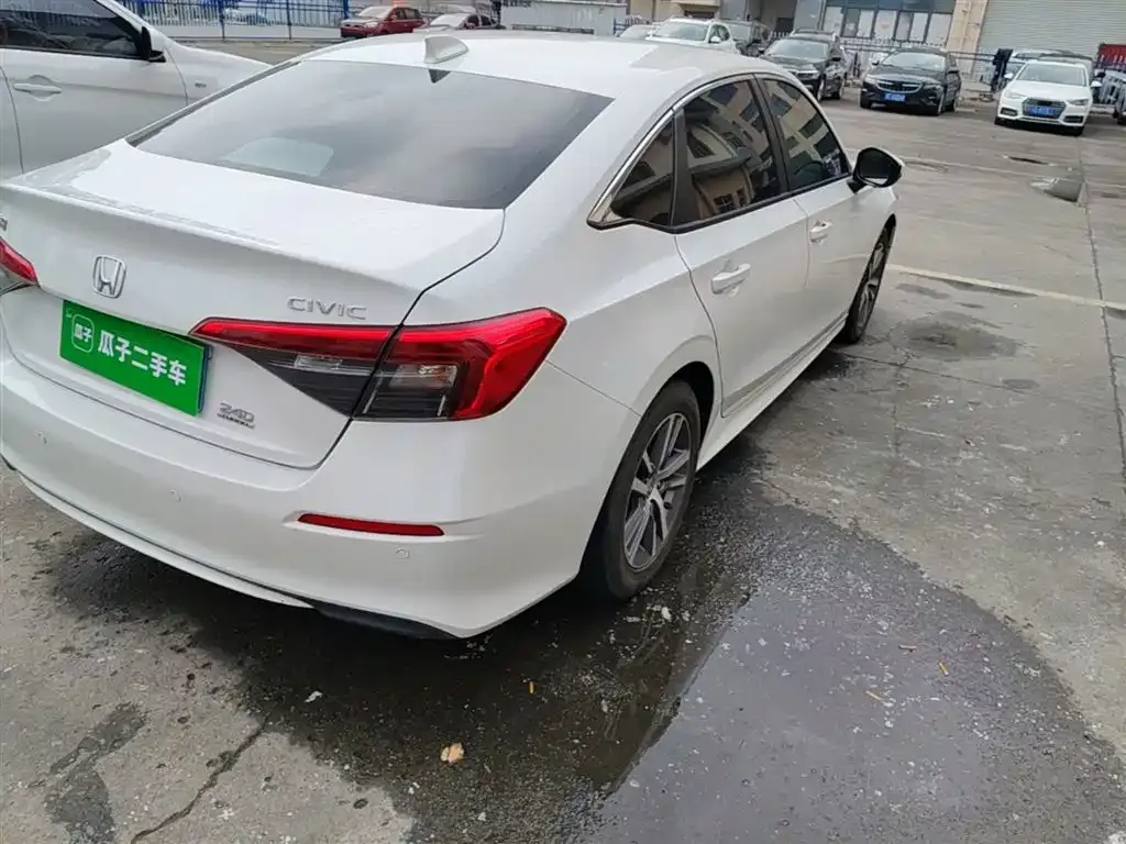 Honda Civic 2023 из CN, фото 3