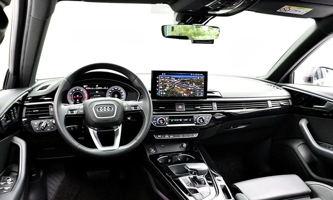 Audi A4 — фото 9
