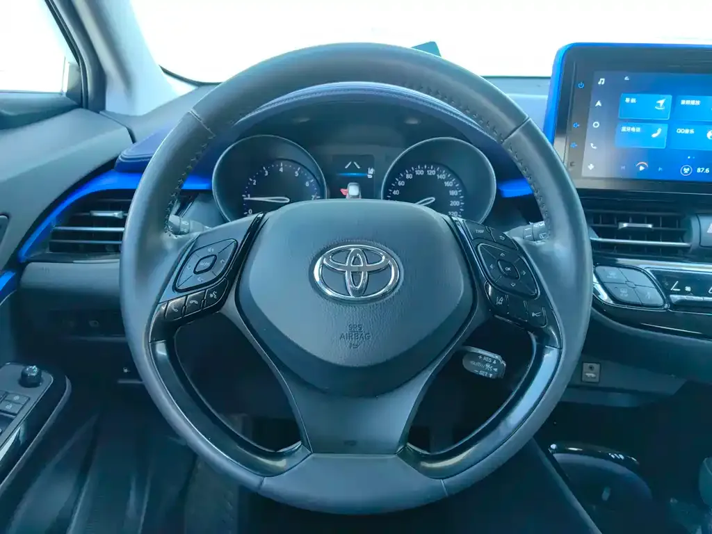 Toyota C-HR 2023 из CN, фото 7