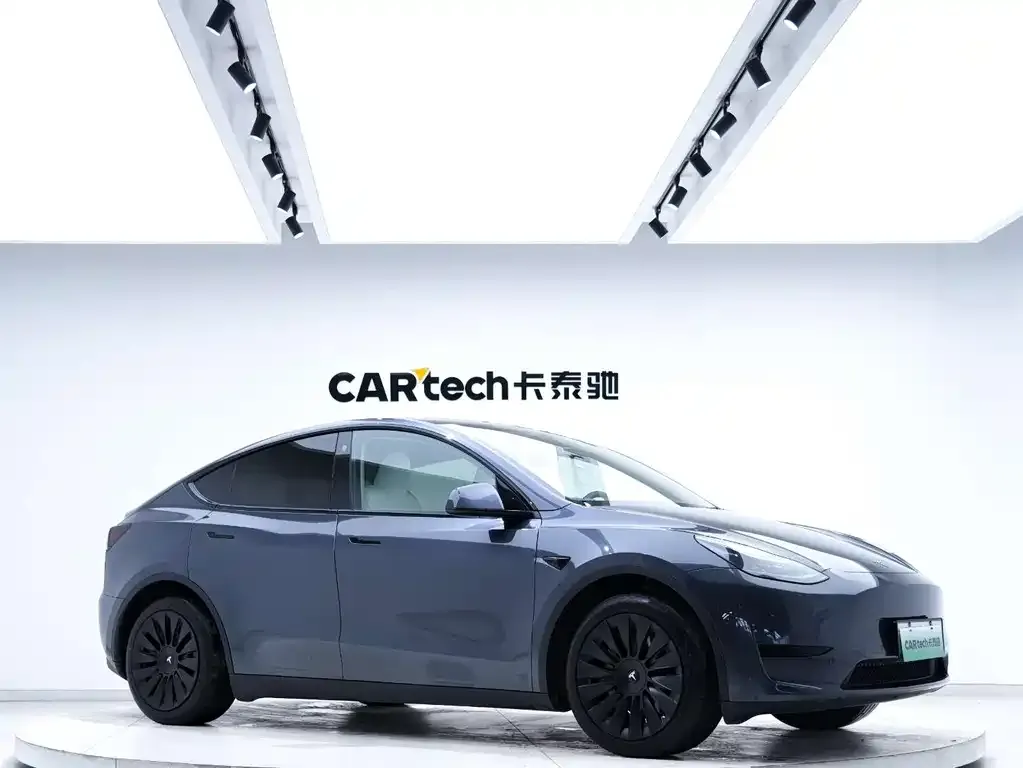 Tesla Model Y 2024 из CN, фото 4