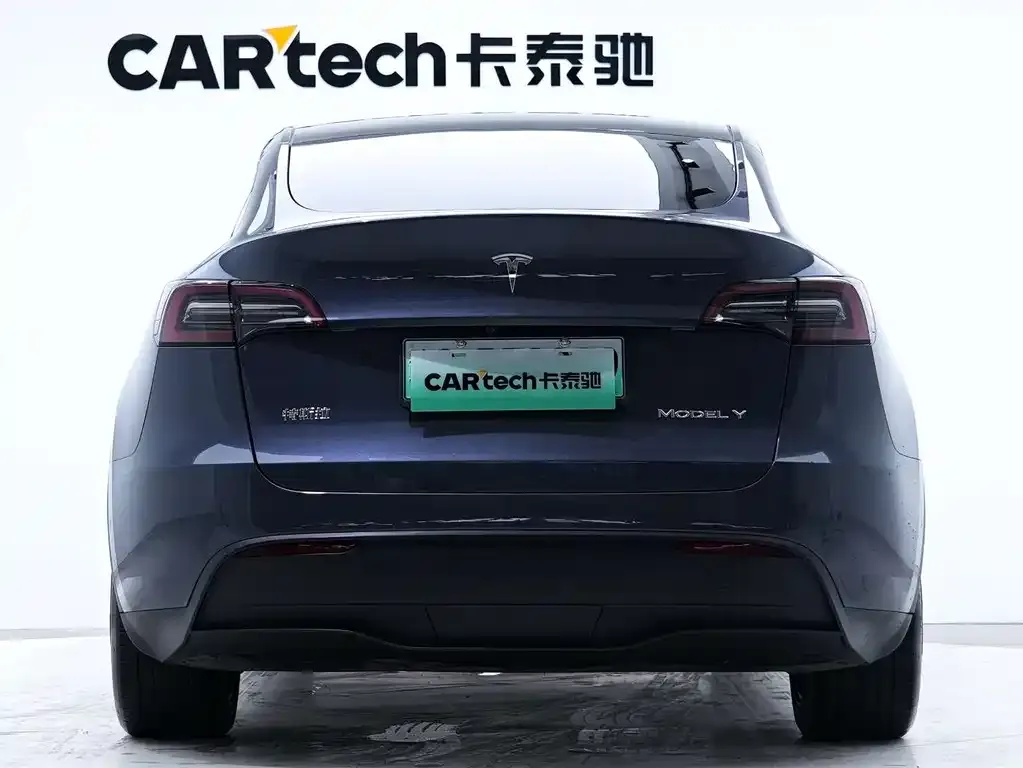 Tesla Model Y 2024 из CN, фото 3