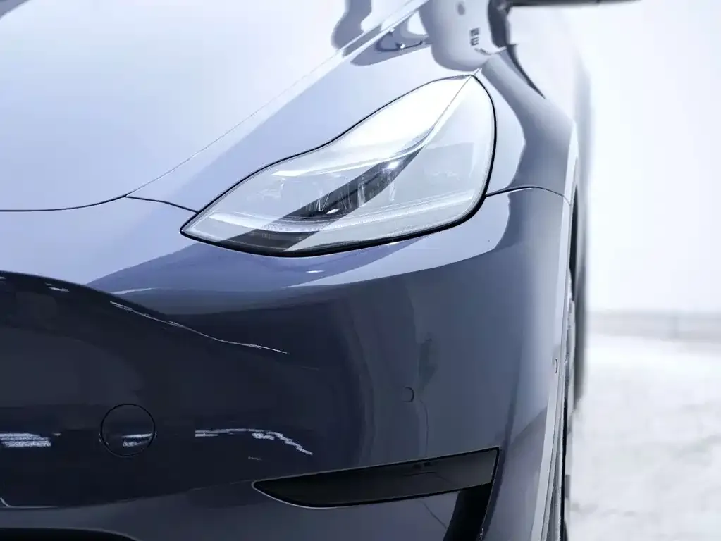 Tesla Model Y 2024 из CN, фото 2
