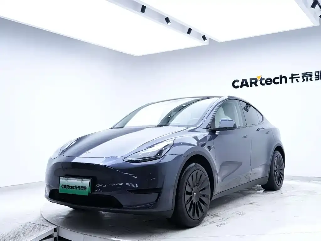 Tesla Model Y 2024 из CN, фото 9