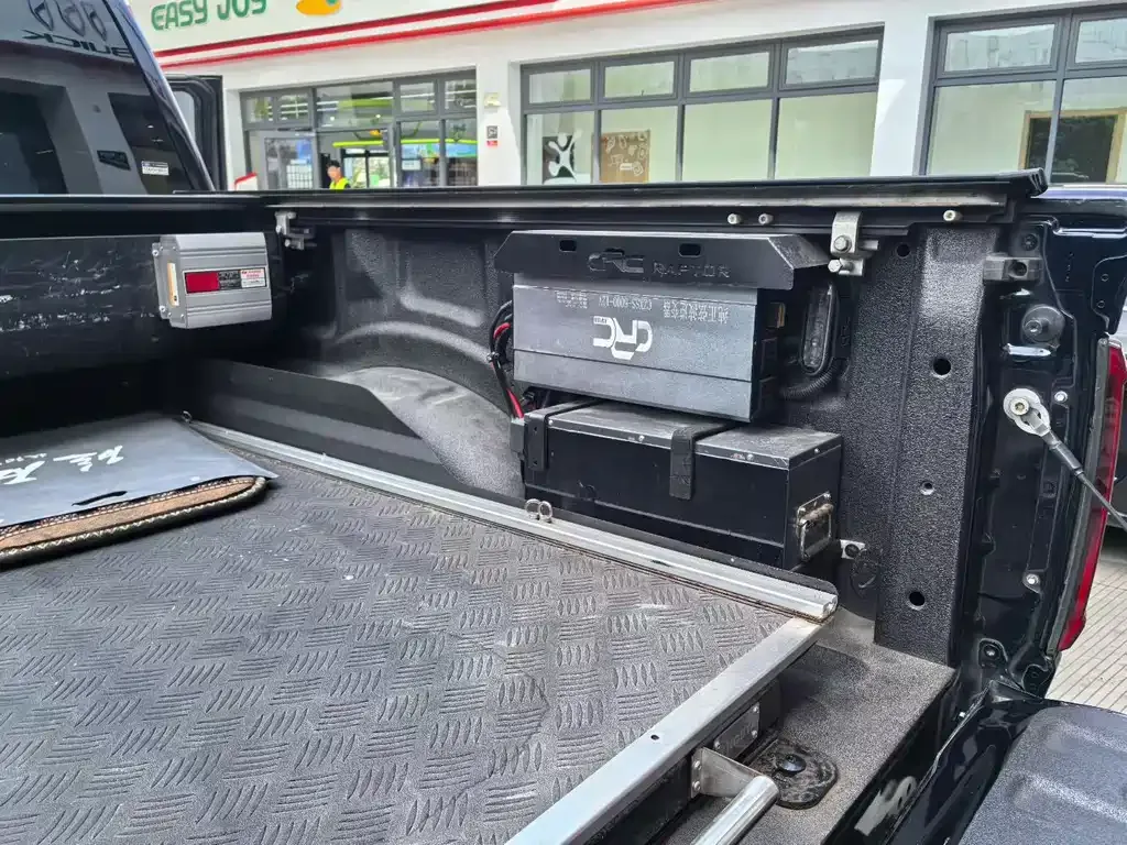 Ford F-150 Raptor 2022 из CN, фото 7