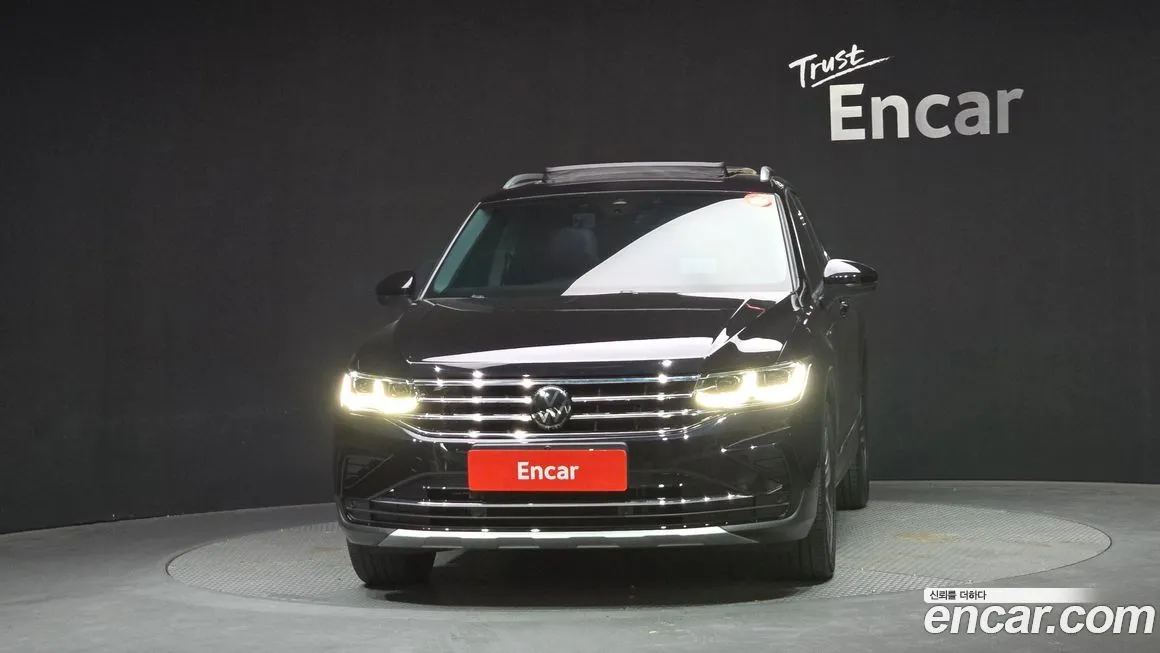 Volkswagen Tiguan — фото 4