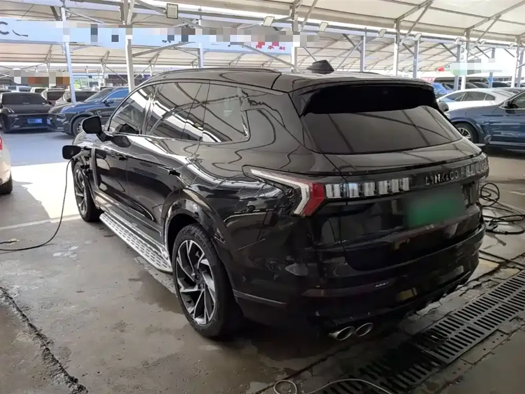 Lynk & Co 09 PHEV 2023 из CN, фото 9