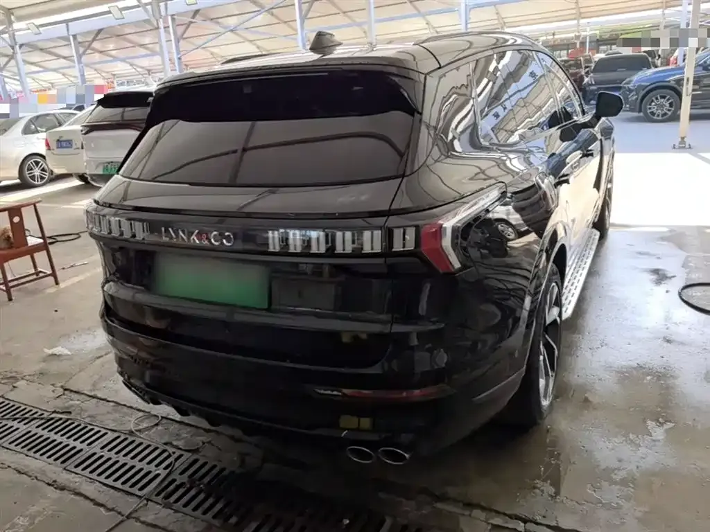 Lynk & Co 09 PHEV 2023 из CN, фото 3