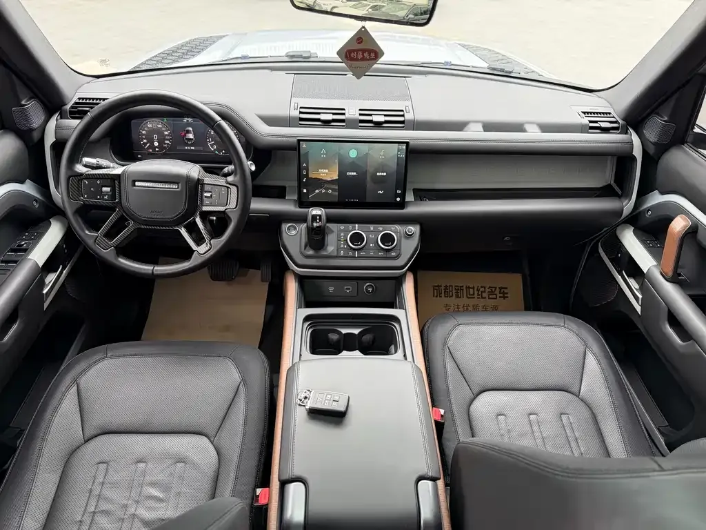 Land Rover Defender — фото 9