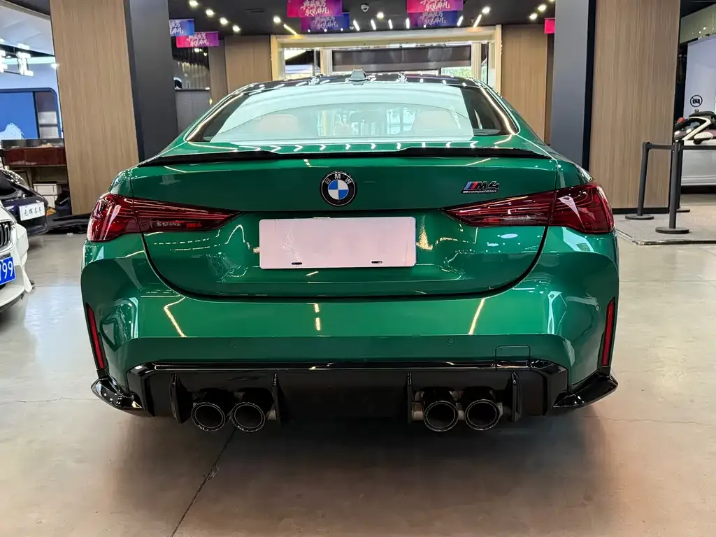 BMW M4 — фото 2