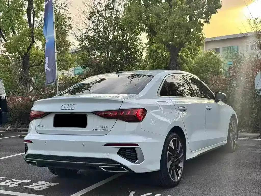 Audi A3 2023 из CN, фото 9