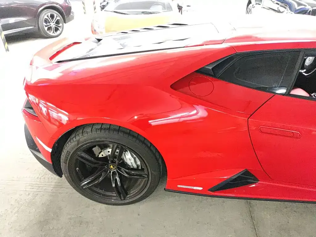 Lamborghini Huracan — фото 7