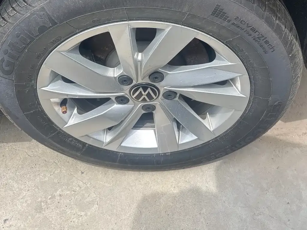 Volkswagen Passat 2021 из CN, фото 9