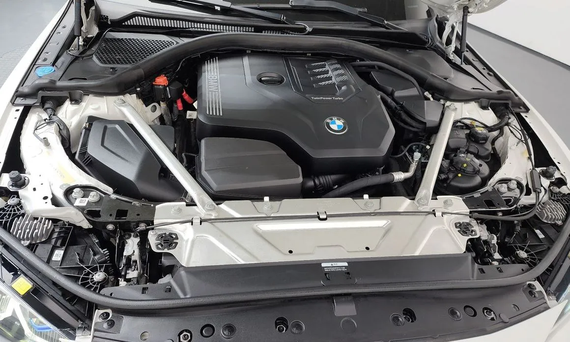 BMW 4-Series 2022 из KR, фото 8