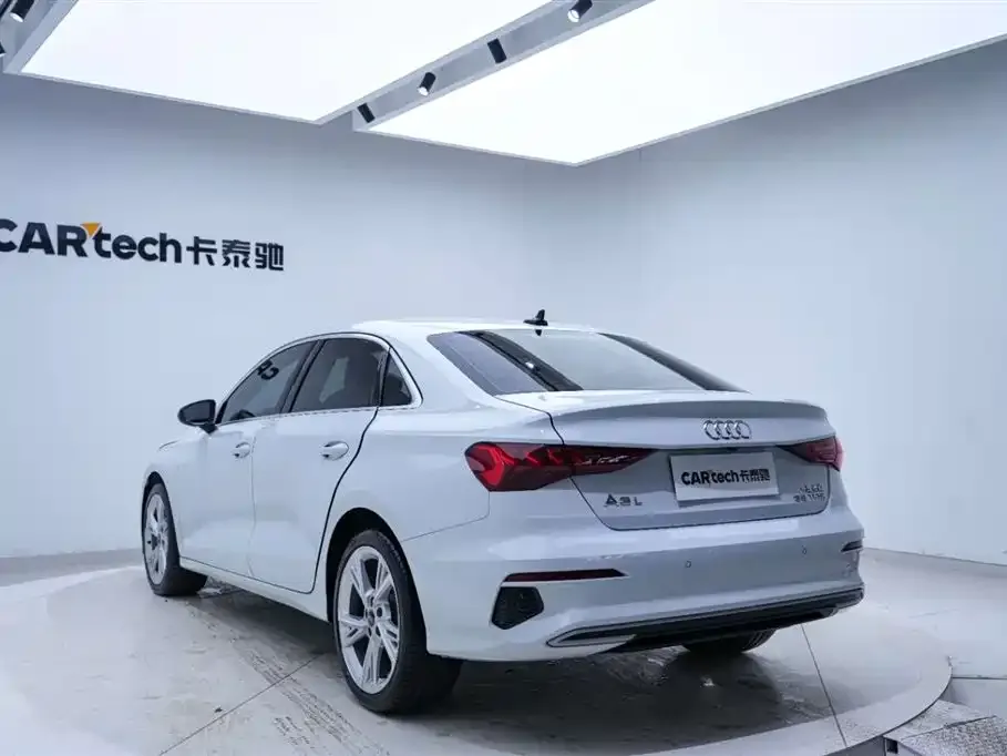 Audi A3 — фото 2