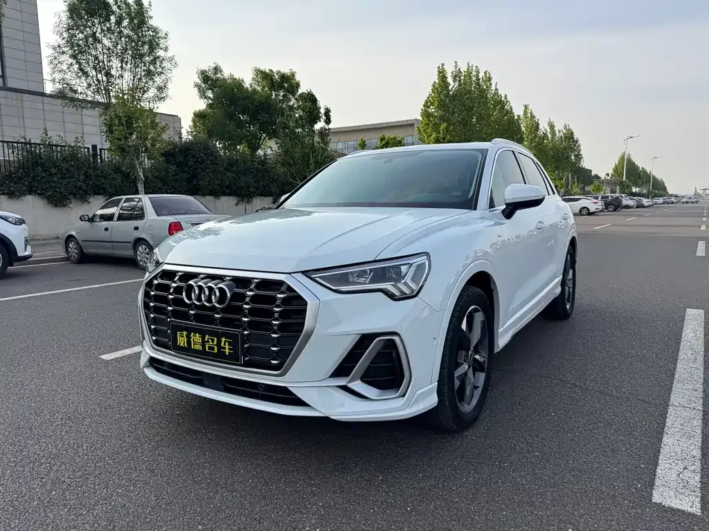 Audi Q3 2022 из CN, фото 1