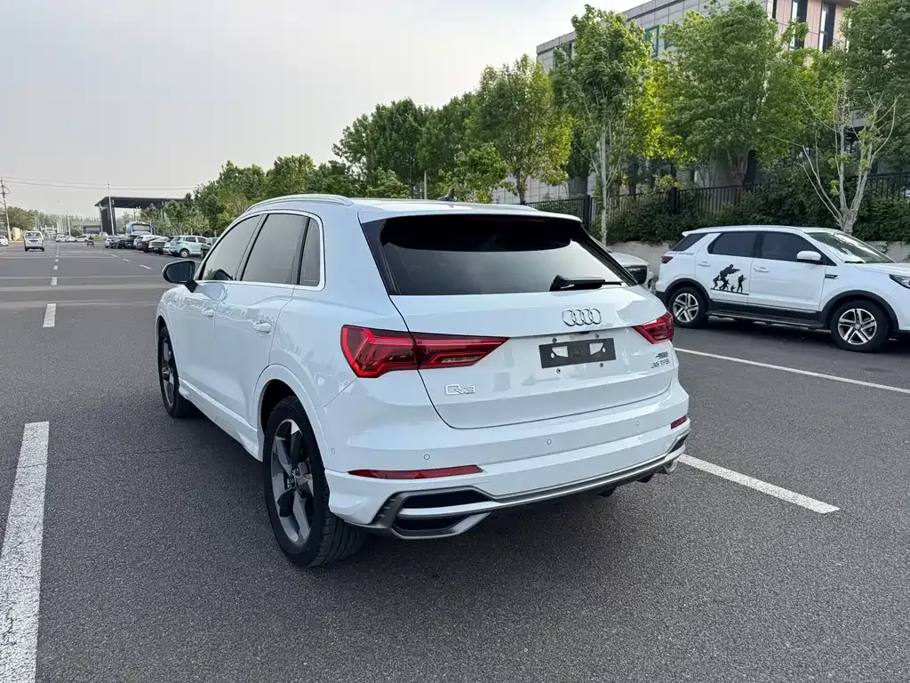 Audi Q3 2022 из CN, фото 8