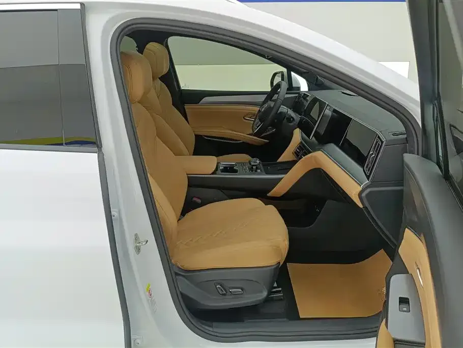BYD L DM-i 2024 из CN, фото 4