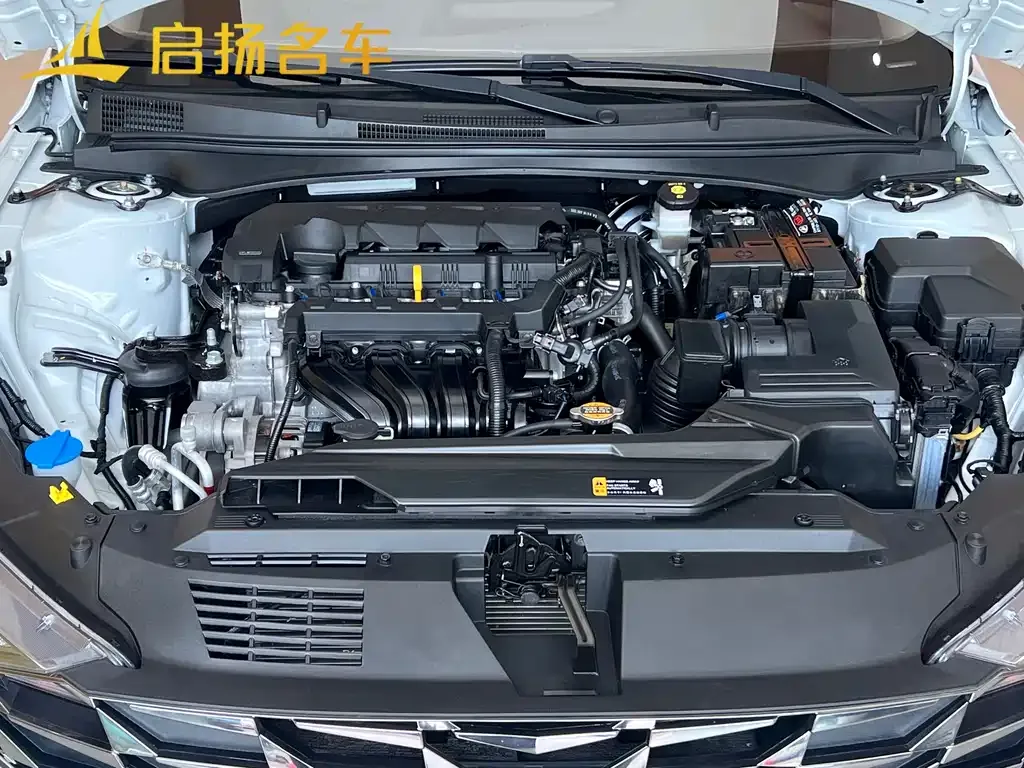 Hyundai Elantra 2022 из CN, фото 8
