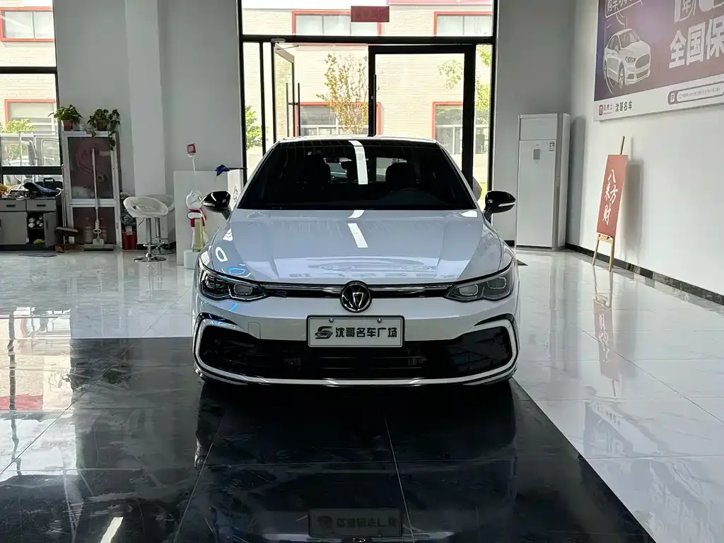 Volkswagen Golf 2021 из CN, фото 10