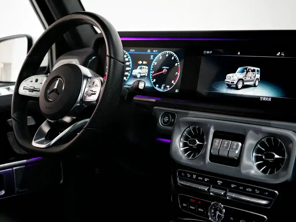 Mercedes-Benz G-Class — фото 10