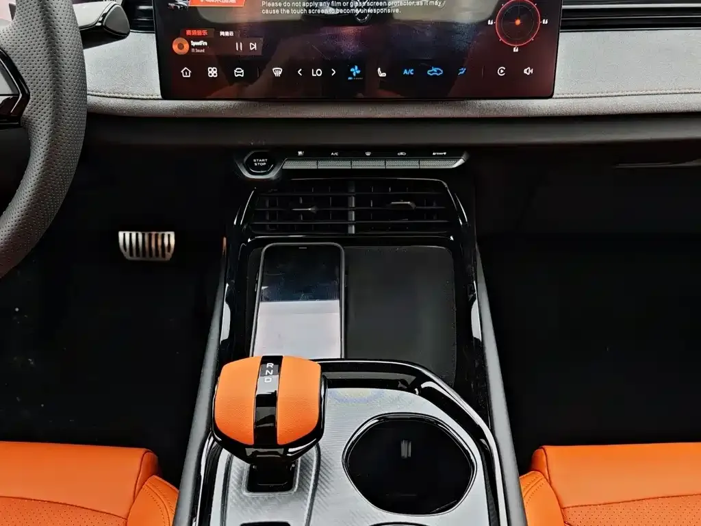 Changan UNI-V 2025 из CN, фото 10