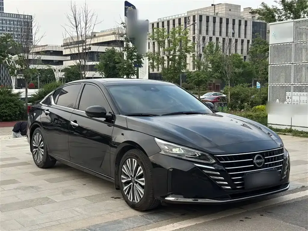 Nissan Teana — фото 9