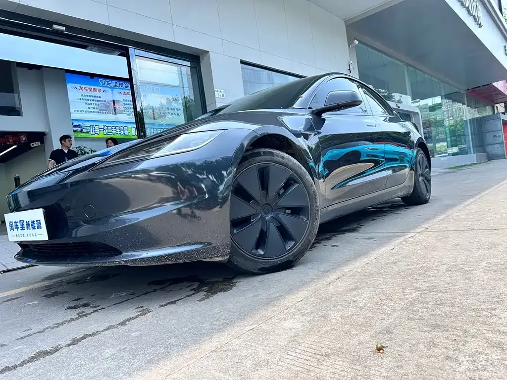 Tesla Model 3 2024 из CN, фото 7