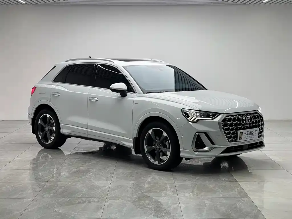 Audi Q3 2024 из CN, фото 4