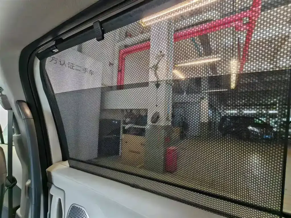 Toyota Sienna 2025 из CN, фото 10
