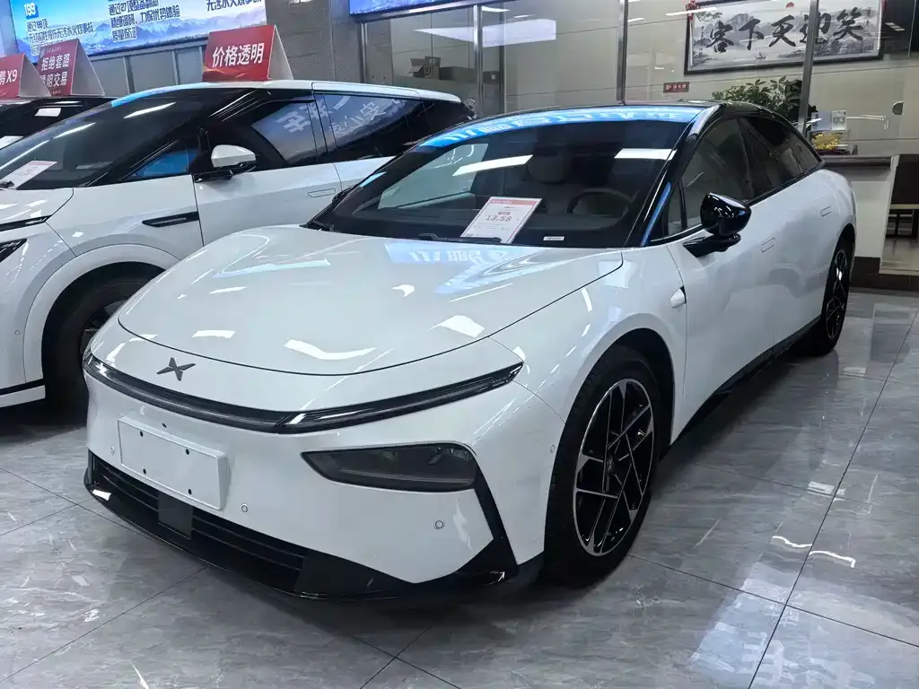 XPeng P7+